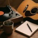Cosa rende indelebile una traccia di un album cantautorale anni ’70? Gli elementi che conquistano ancora oggi